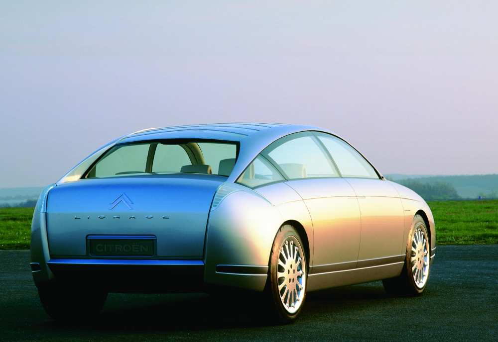 Citroen C6 Lignage 002.jpg